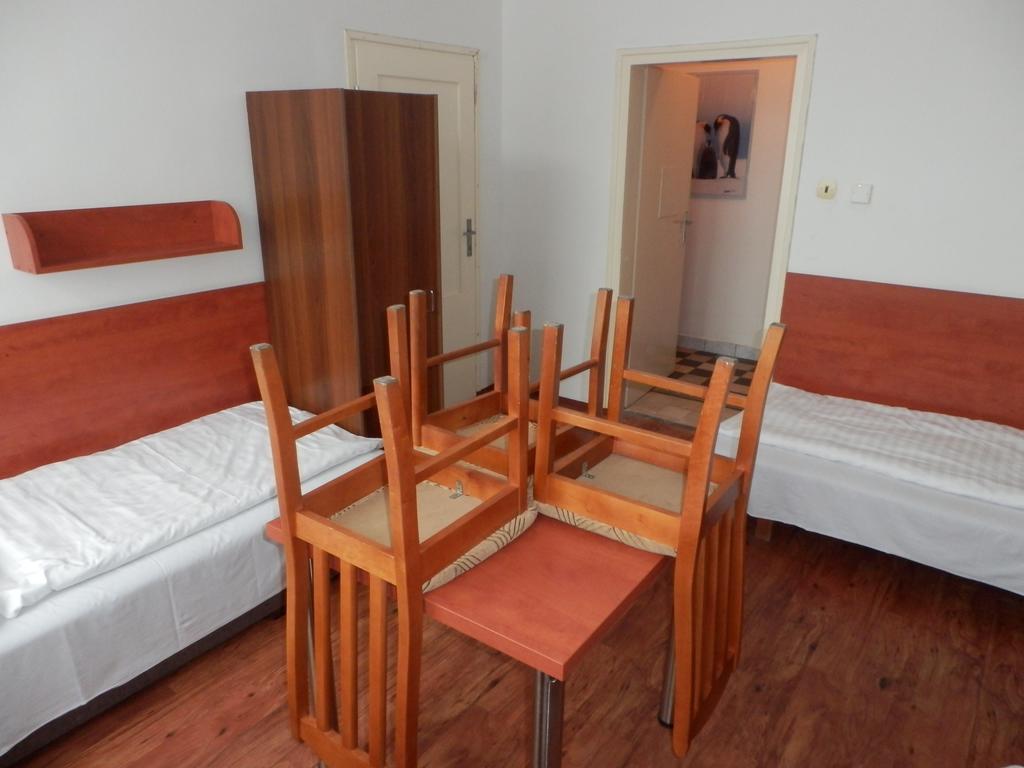 Ubytovna Moravan Brünn Zimmer foto